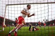 BOURNEMOUTH, ENGLAND - DECEMBER 18:  Jay Rodriguez of Southampton (L) celebrates scoring his sides second goal during the Premier League match between AFC Bournemouth and Southampton at Vitality Stadium on December 18, 2016 in Bournemouth, England.  (Photo by Michael Steele/Getty Images)